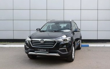 FAW Besturn X80 Luxury 2.0  превью 3