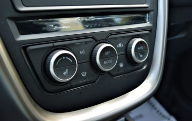 FAW Besturn X80 Luxury 2.0  превью 13