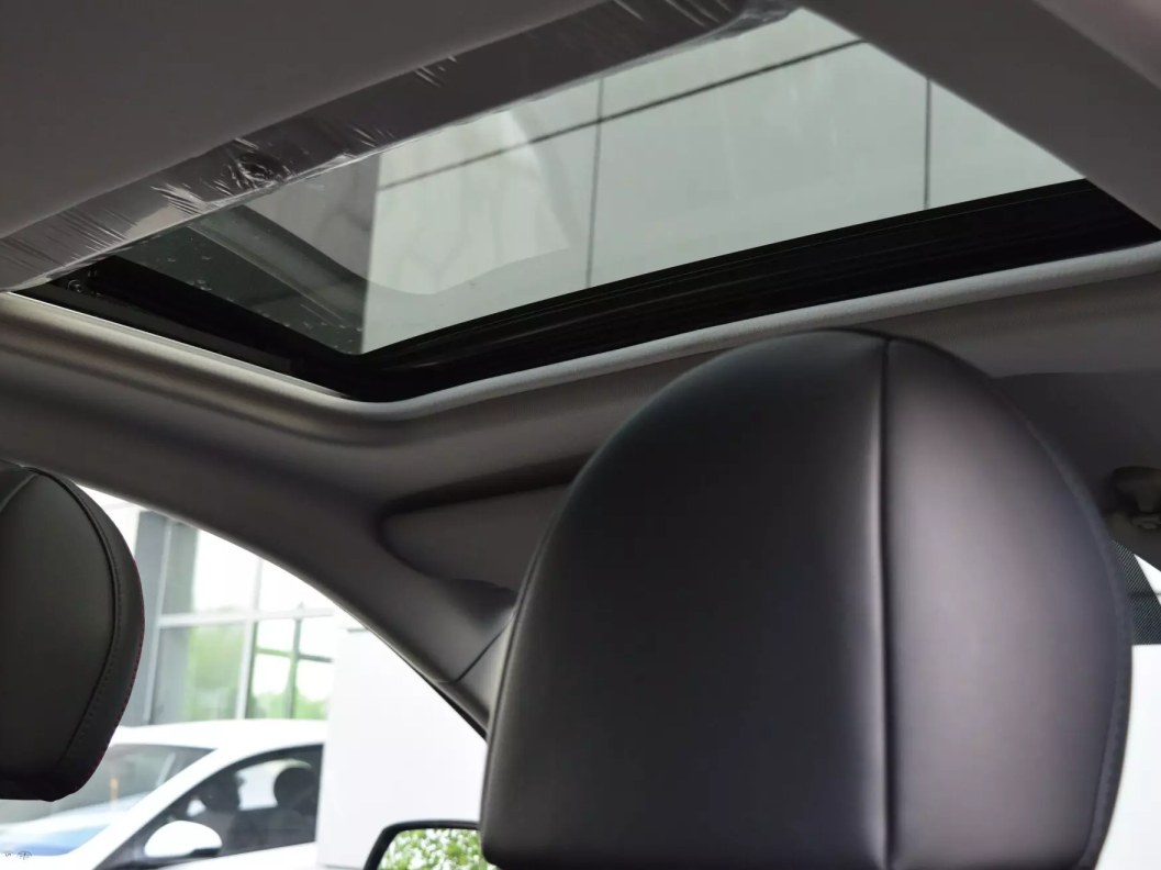 FAW Besturn X80 Luxury 2.0  фото 17