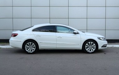 Volkswagen Passat CC Sport 1.8 DSG превью 4