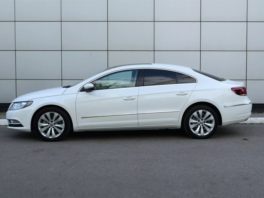 Volkswagen Passat CC Sport 1.8 DSG фото 5