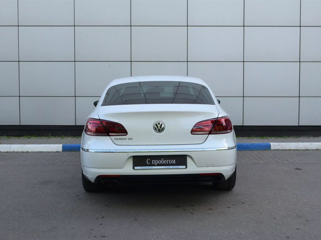 Volkswagen Passat CC Sport 1.8 DSG фото 7