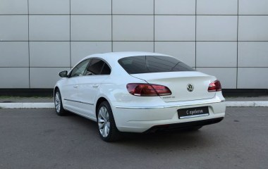 Volkswagen Passat CC Sport 1.8 DSG превью 8