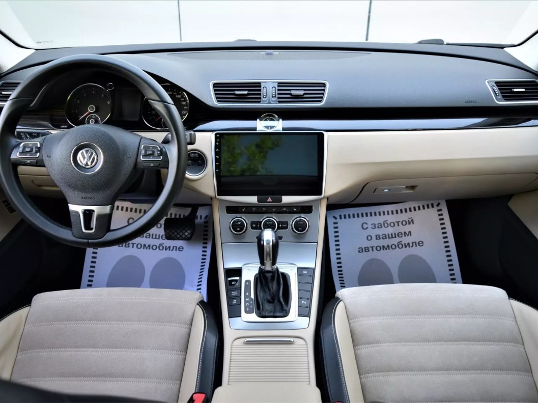 Volkswagen Passat CC Sport 1.8 DSG фото 10