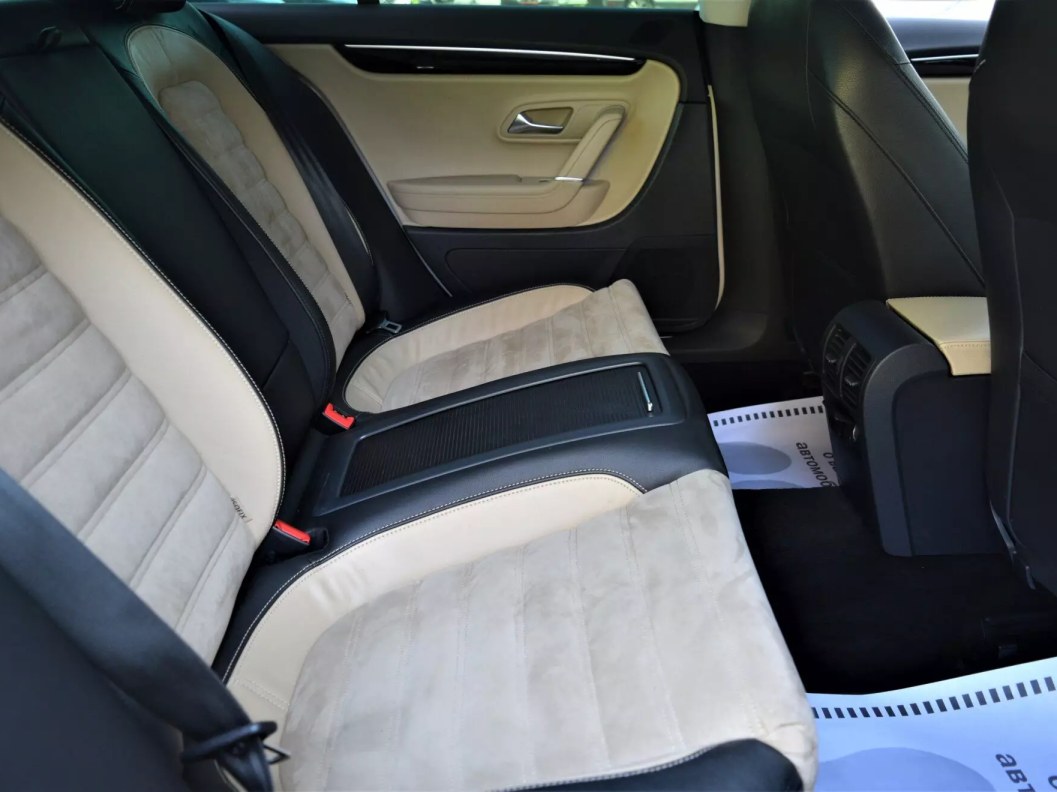 Volkswagen Passat CC Sport 1.8 DSG фото 14