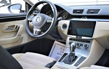 Volkswagen Passat CC Sport 1.8 DSG превью 23