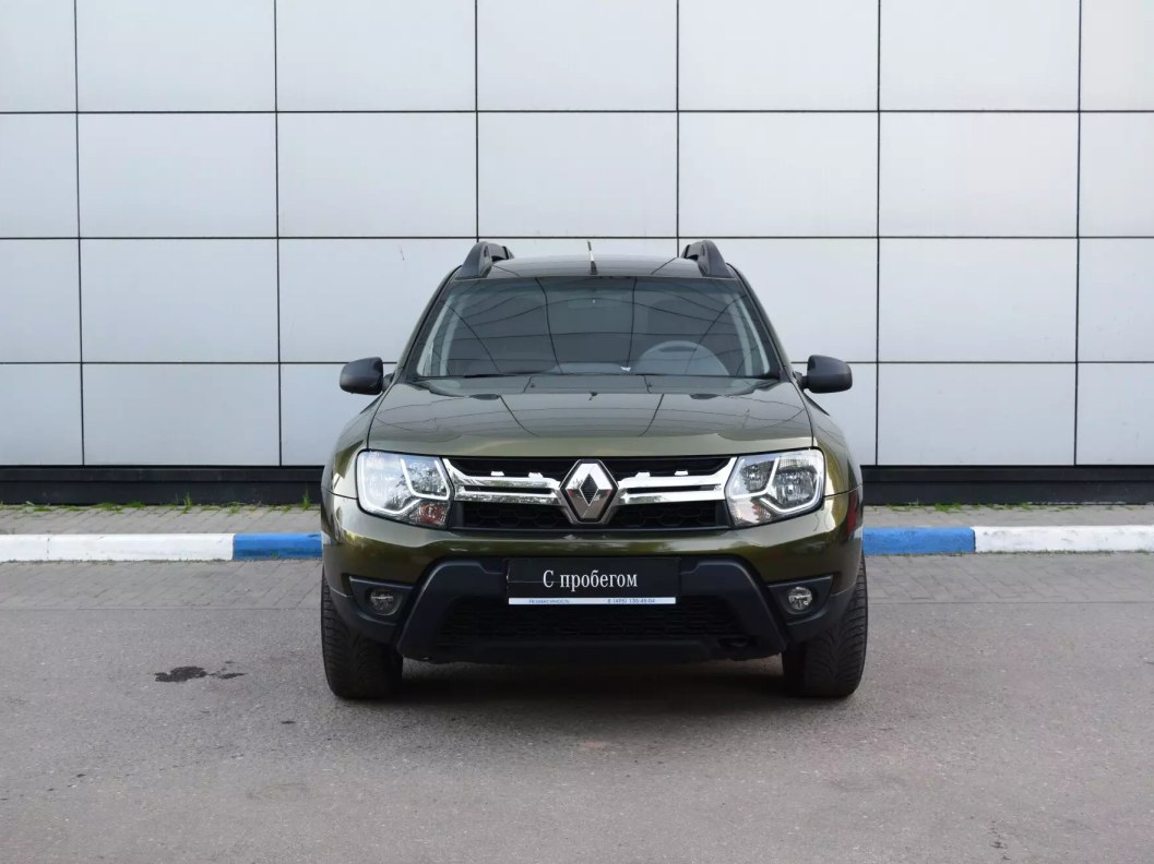 Renault Duster Expression 1.6 МКПП фото 2
