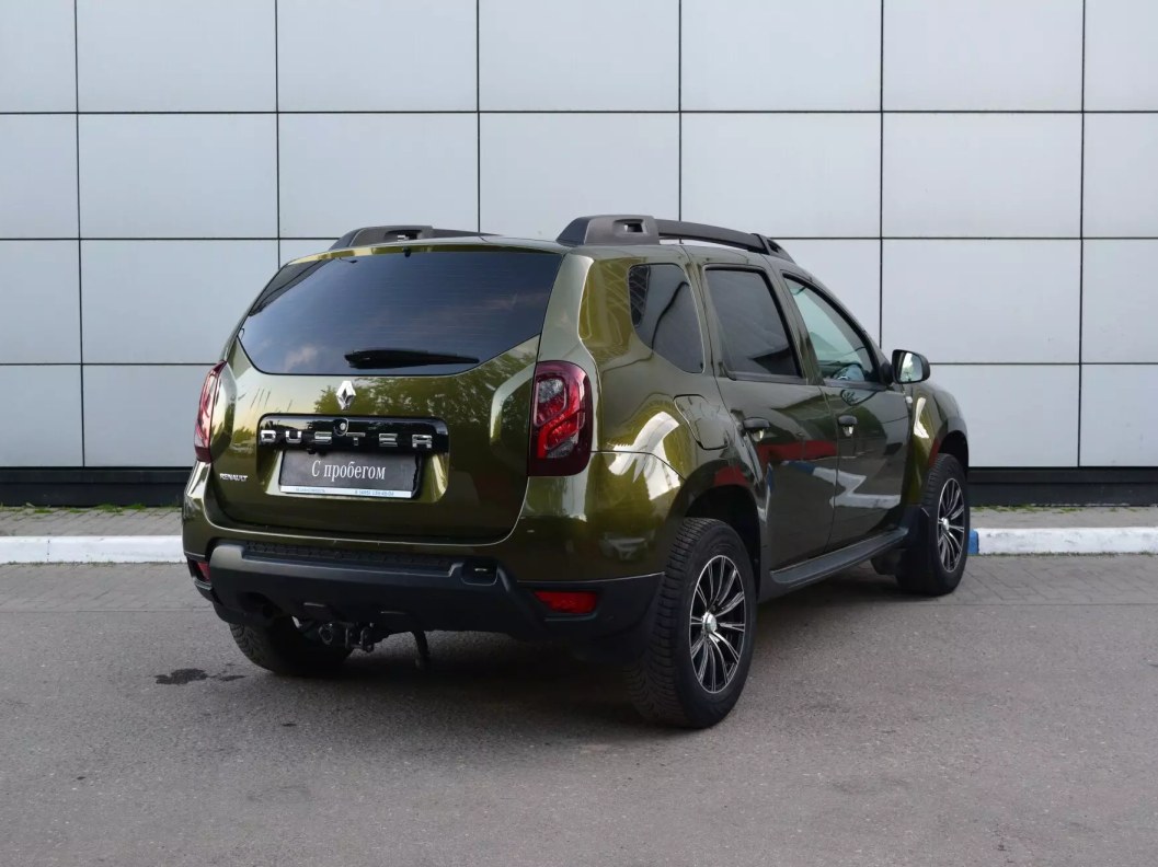 Renault Duster Expression 1.6 МКПП фото 7