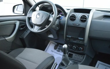 Renault Duster Expression 1.6 МКПП превью 15