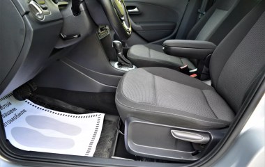 Volkswagen Polo Highline 1.6 АКПП превью 9