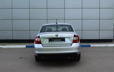 Skoda Rapid Style 1.4 АМТ превью 6