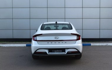 Hyundai Sonata бензин, АКПП, передний привод  превью 6