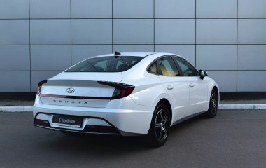 Hyundai Sonata бензин, АКПП, передний привод  превью 7