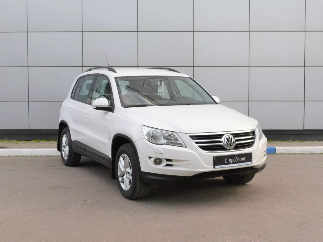 Volkswagen Tiguan 2.0 АКПП фото 1