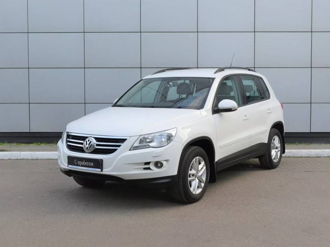 Volkswagen Tiguan 2.0 АКПП фото 3