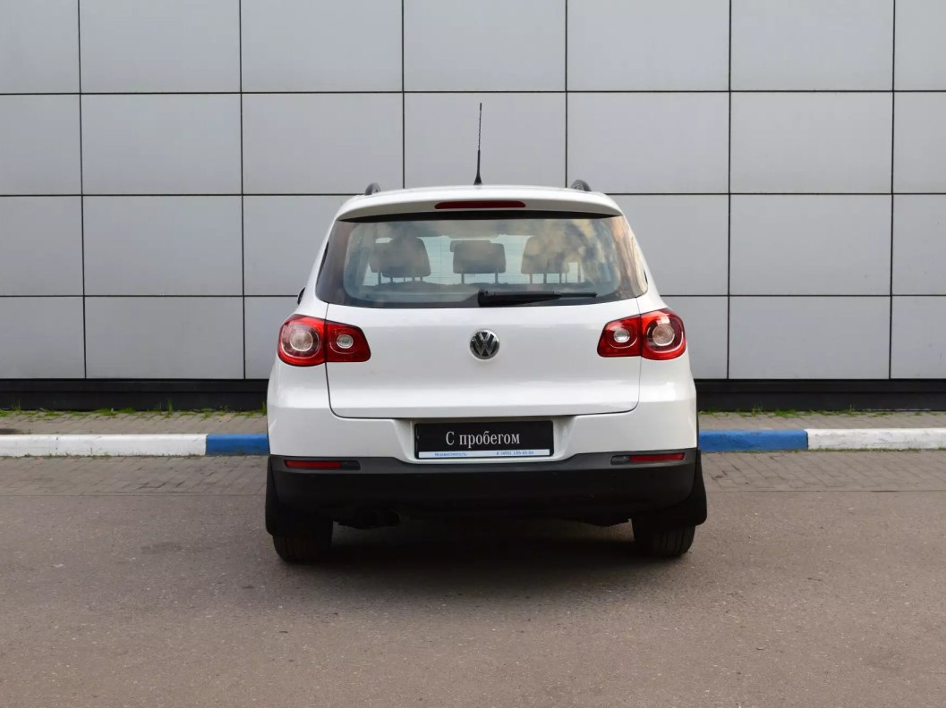 Volkswagen Tiguan 2.0 АКПП фото 5