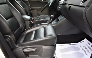 Volkswagen Tiguan 2.0 АКПП превью 8