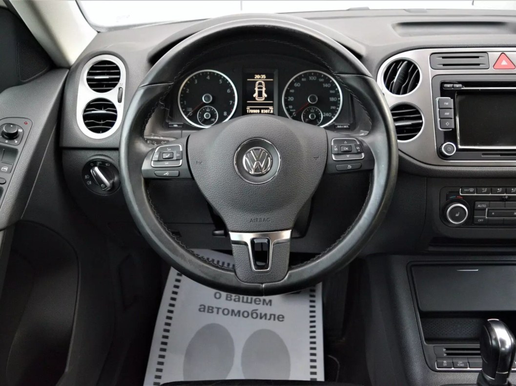 Volkswagen Tiguan 2.0 АКПП фото 11