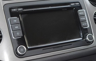 Volkswagen Tiguan 2.0 АКПП превью 12