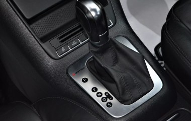Volkswagen Tiguan 2.0 АКПП превью 14