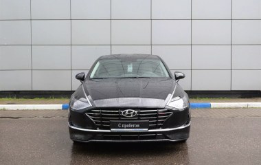 Hyundai Sonata бензин, АКПП, передний привод  превью 2
