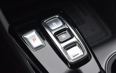 Hyundai Sonata бензин, АКПП, передний привод  превью 18