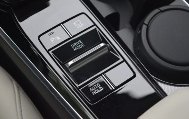 Hyundai Sonata бензин, АКПП, передний привод  превью 19