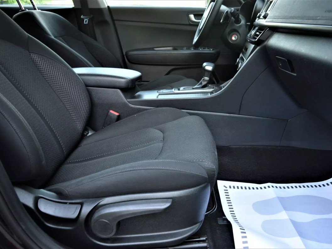 Kia Optima Comfort 2.0 АКПП фото 8