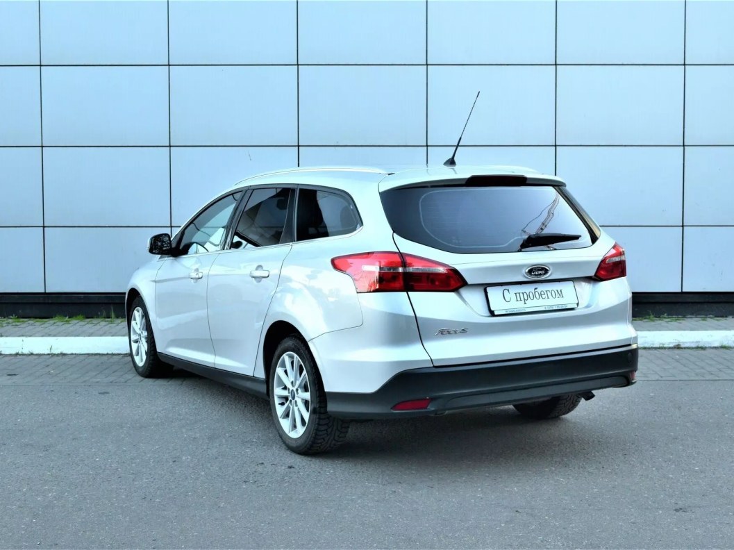 Ford Focus SYNC Edition 1.6 МКПП фото 6