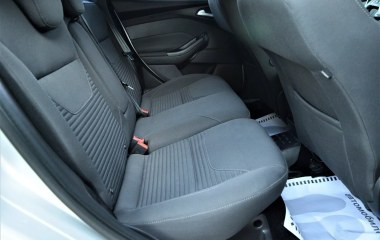 Ford Focus SYNC Edition 1.6 МКПП превью 9