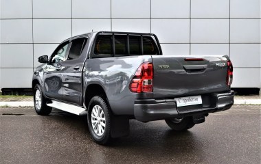 Toyota Hilux Стандарт 2.4 МКПП превью 4