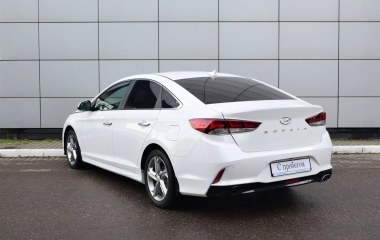 Hyundai Sonata Style 2.0 АКПП превью 6
