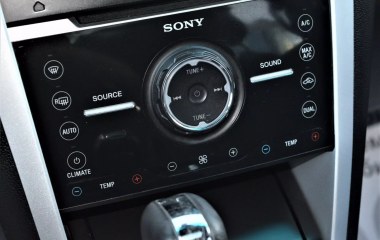 Ford Explorer Sport 3.5  превью 12