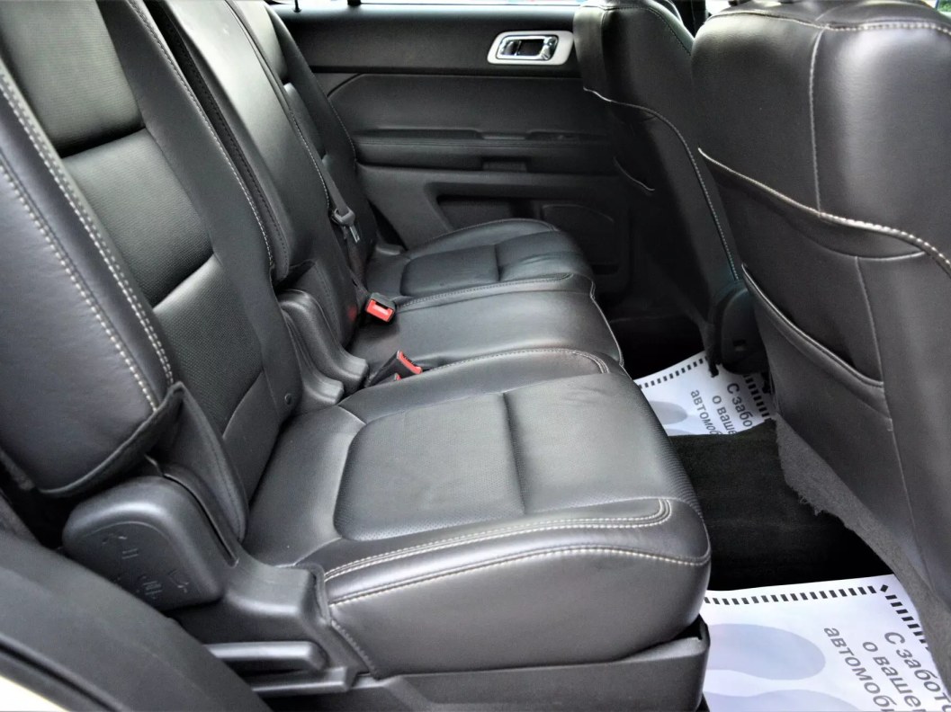 Ford Explorer Sport 3.5  фото 15