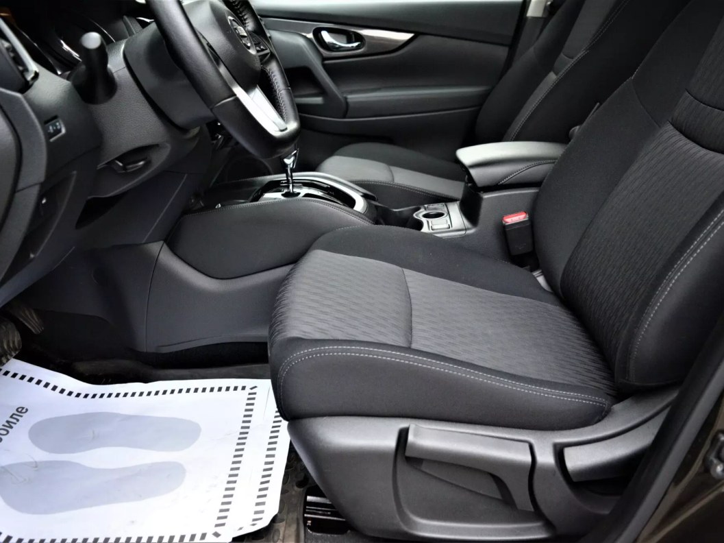 Nissan X-Trail SE 2.0 CVT фото 7