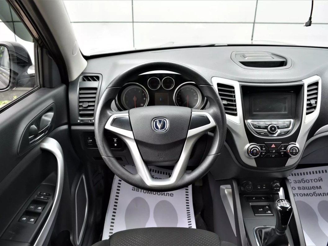 Changan CS35 Comfort 1.6 МКПП фото 10