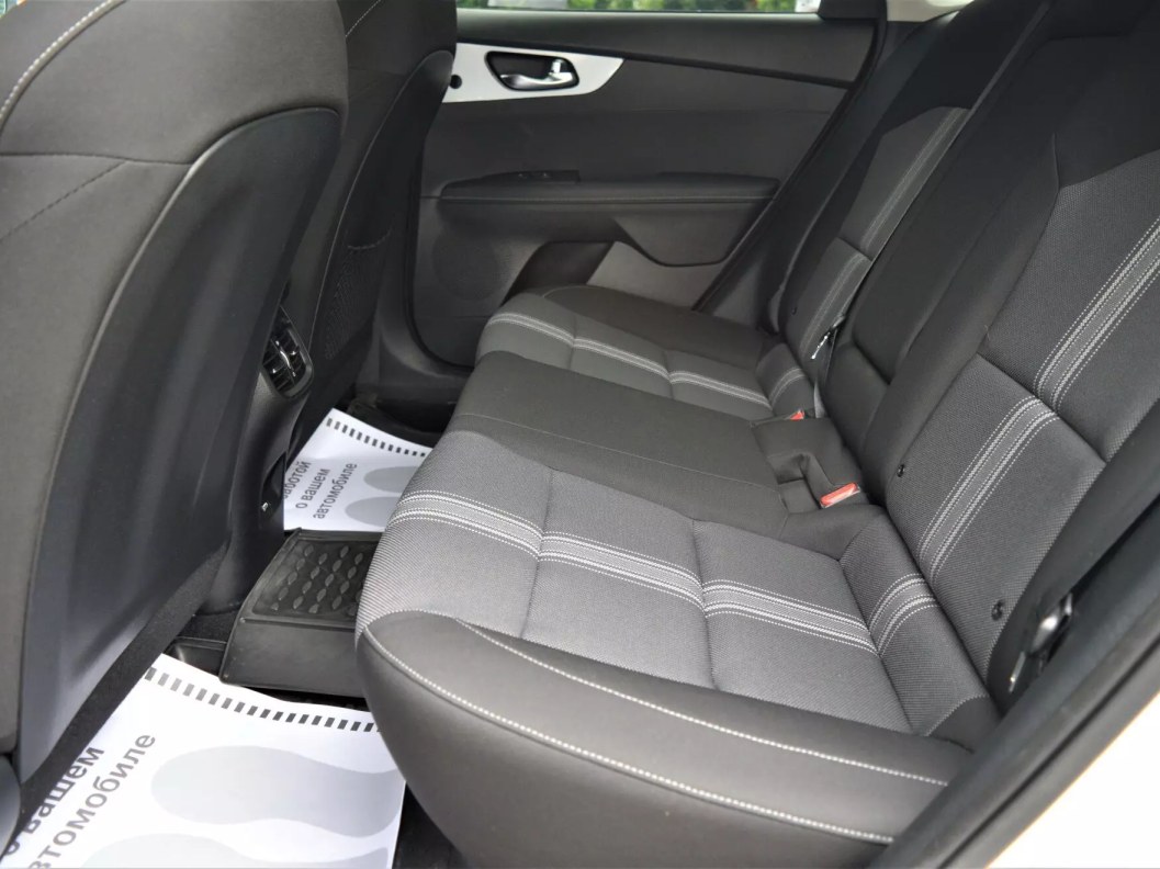 Kia Cerato Prestige 1.6 АКПП фото 9