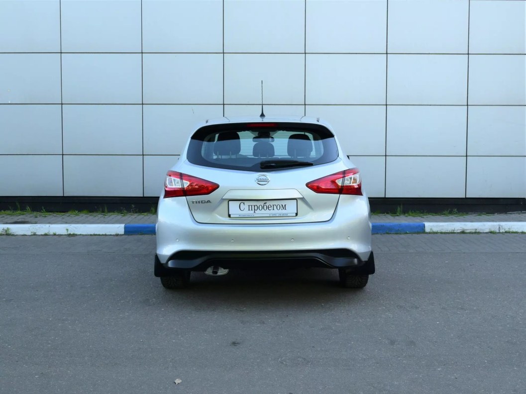Nissan Tiida Elegance Connect 1.6 CVT фото 5