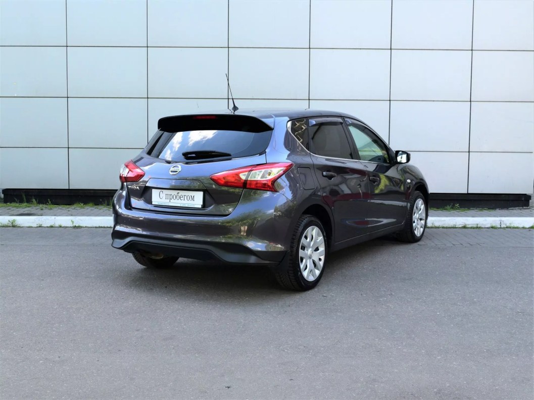 Nissan Tiida Comfort 1.6 CVT фото 4
