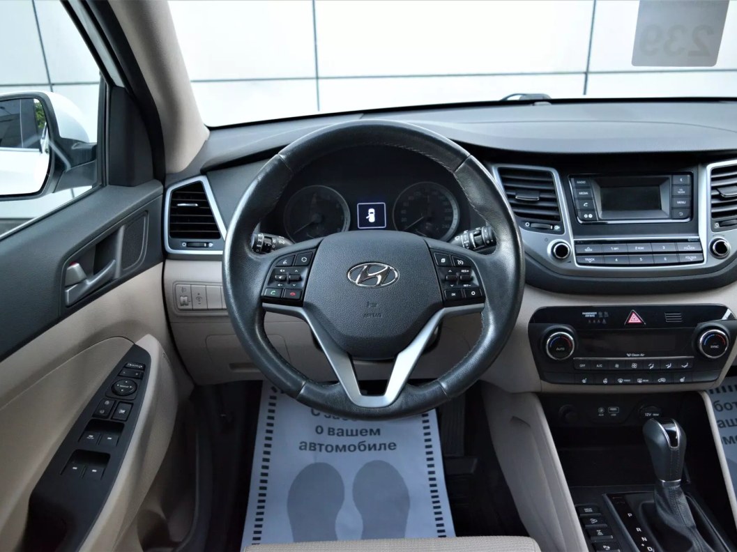 Hyundai Tucson Family Чемпионская серия 2.0 АКПП фото 8