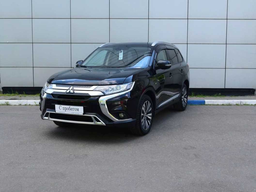 Mitsubishi Outlander Intense+ 2.0 CVT фото 3