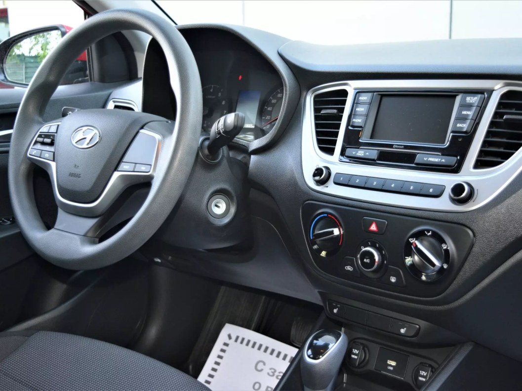 Hyundai Solaris Active + пакет 