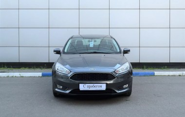 Ford Focus Trend Plus 1.6  превью 2