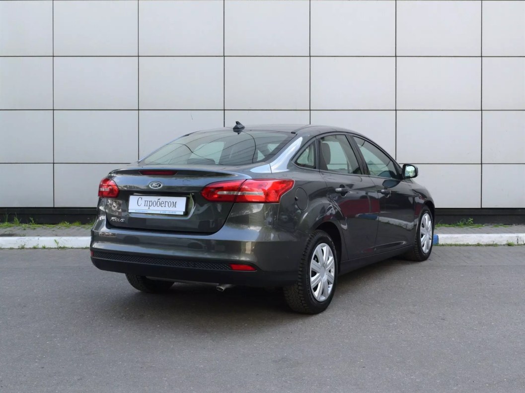 Ford Focus Trend Plus 1.6  фото 4