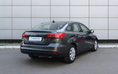 Ford Focus Trend Plus 1.6  превью 4