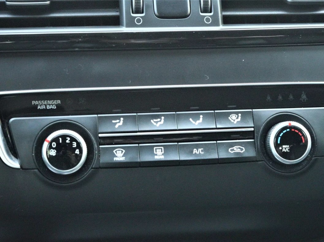 Kia Optima Comfort 2.0 АКПП фото 13