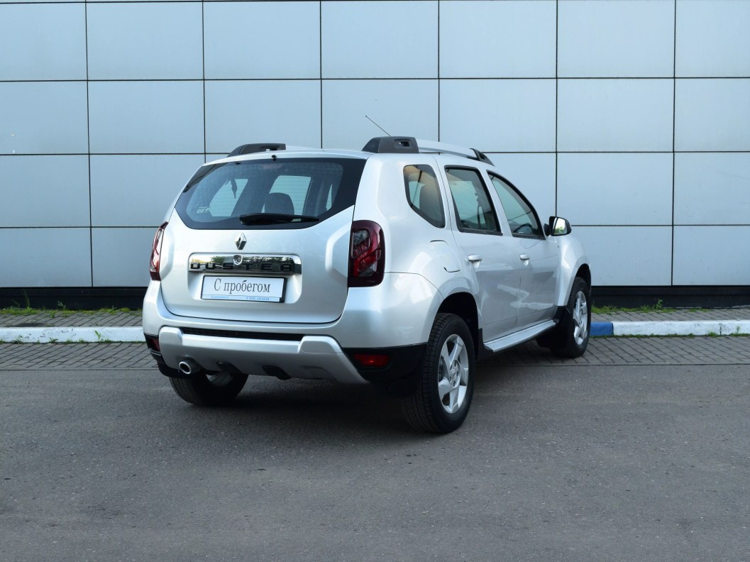 Renault Duster Privilege 1.6 МКПП фото 7