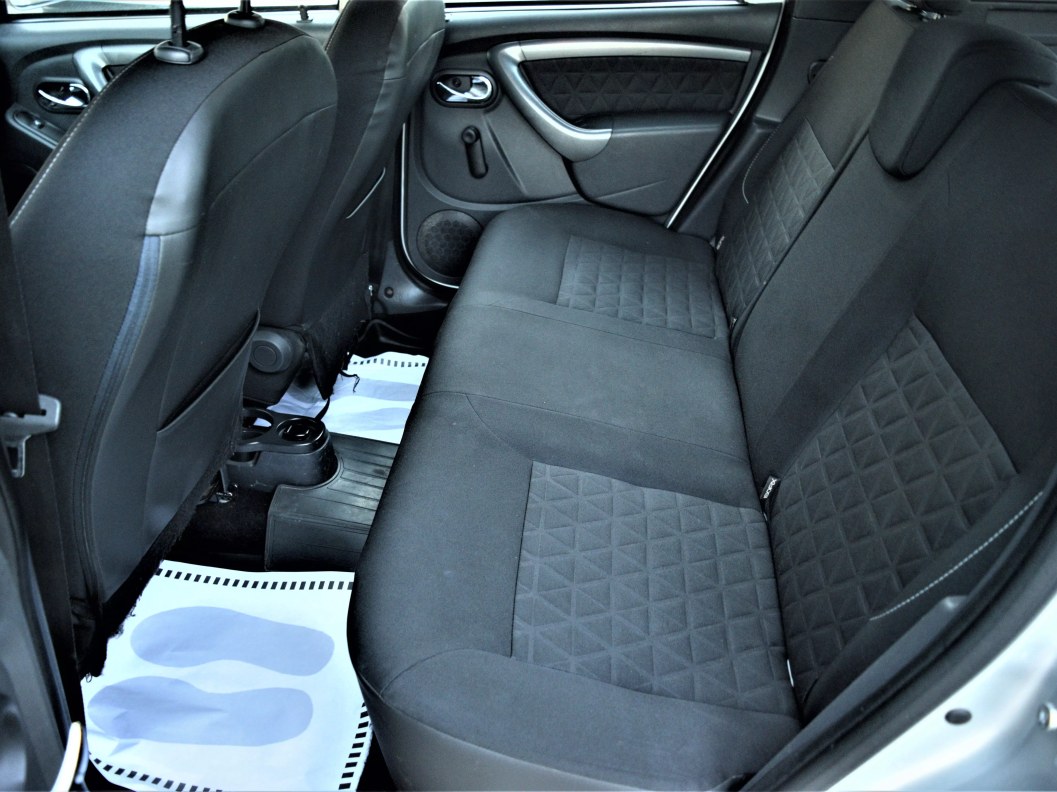 Renault Duster Privilege 1.6 МКПП фото 17