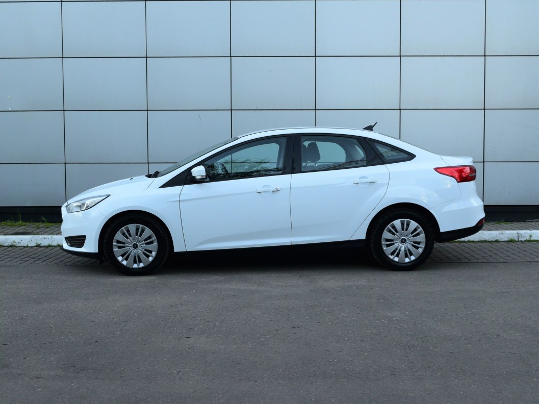 Ford Focus Trend 1.6  фото 4