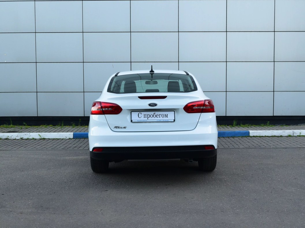 Ford Focus Trend 1.6  фото 6